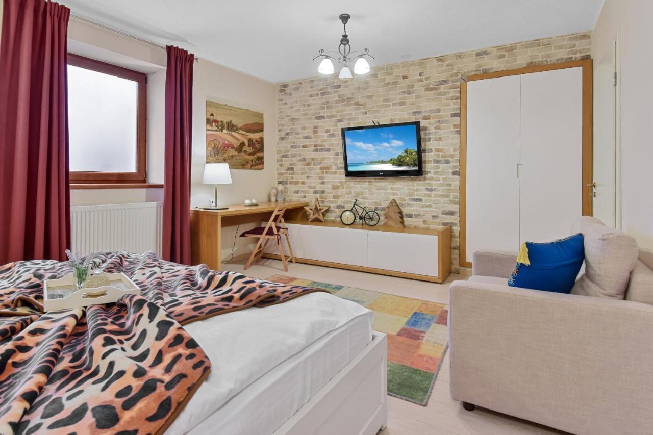 Bella Studio Braşov Exteriör bild